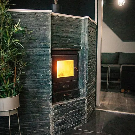 Modern Mountain House With Private Pool, Jacuzzi & Sauna - Trebevic Sarajevo