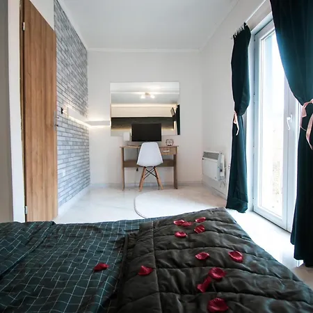 Villa Modern Mountain House With Private Pool, Jacuzzi & Sauna - Trebevic Sarajevo